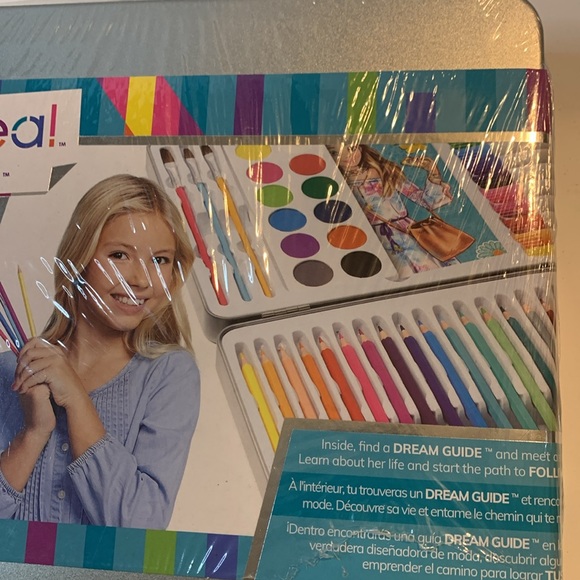 Make It Real Fashion Collection All in 1 Artist Set Fashion Design Art Case New - Picture 5 of 6